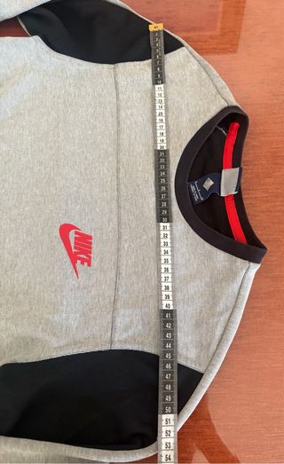 Sudadera Nike Talla S Gris, negra y roja