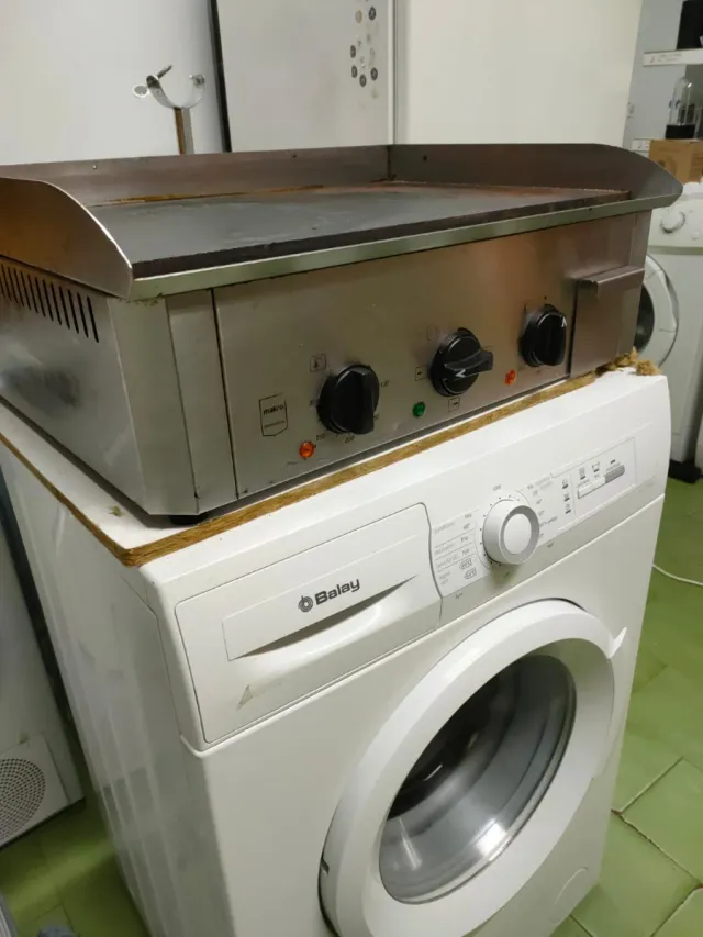 Plancha y Lavadora Balay