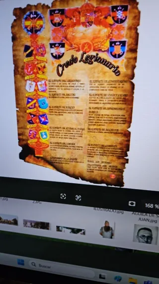 Lote 3 Láminas y Camiseta