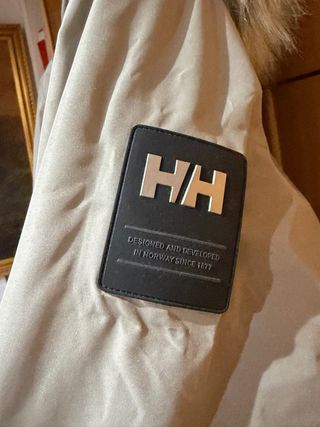 Chaqueta Helly Hansen gris