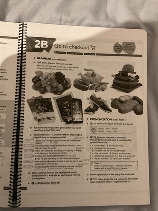 Libro B2.1 English File Intermediate Plus