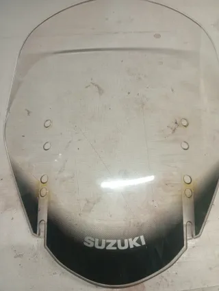 Pantalla y Soporte Madstad Suzuki vstroms 650DL