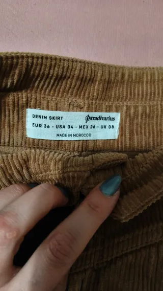 Falda de pana marron