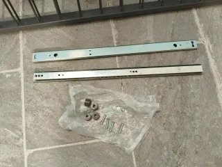 Porta pantaloni Ikea Pax Komplement