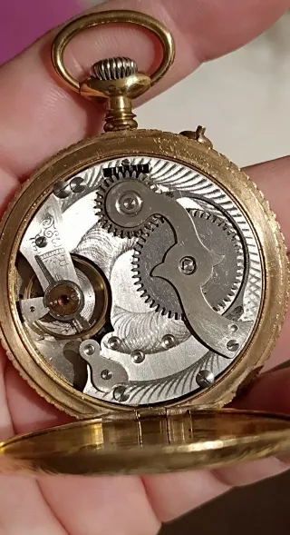 Reloj de bolsillo antiguo