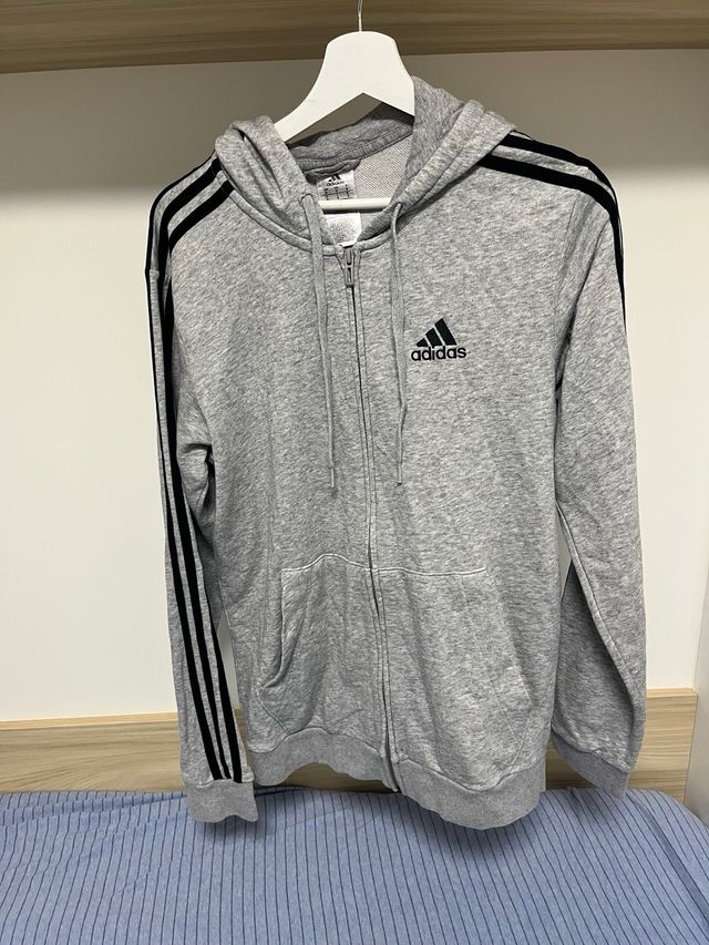 Sudadera Adidas Gris con Capucha