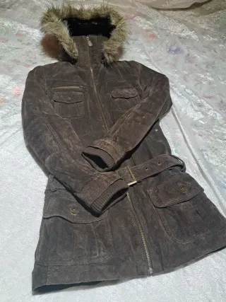 ABRIGO/CHAQUETÓN TRES CUARTOS PIEL