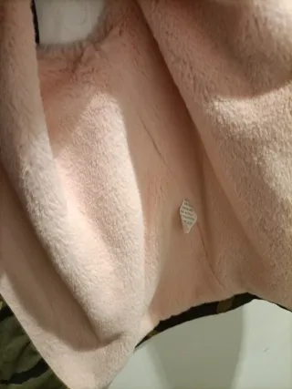 Chaleco calentito militar con peluche rosa interio