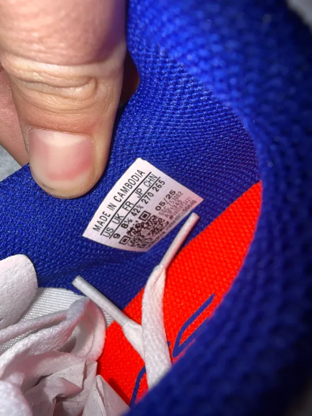 Zapatillas Adidas Futbol Blancas Rojas y Azules