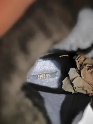 Tronchetti Geox scamosciati grigi