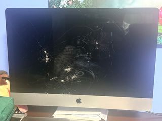 Ordenador Apple pantalla rota