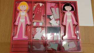 Juego magneto dress Amanda & Caroline