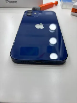 iPhone 12 Azul