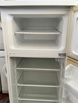 FRIGORÍFICO DE DOS PUERTAS MARCA CANDY NO FROST