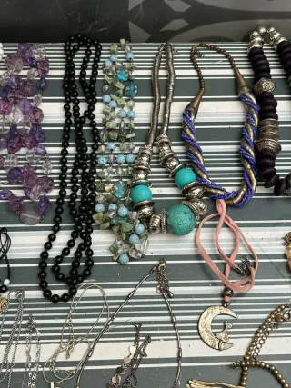 Grande lote de joyas variadas