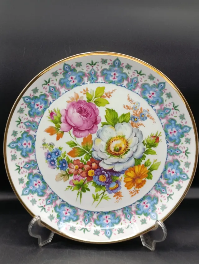 Platos de porcelana Bidasoa con flores