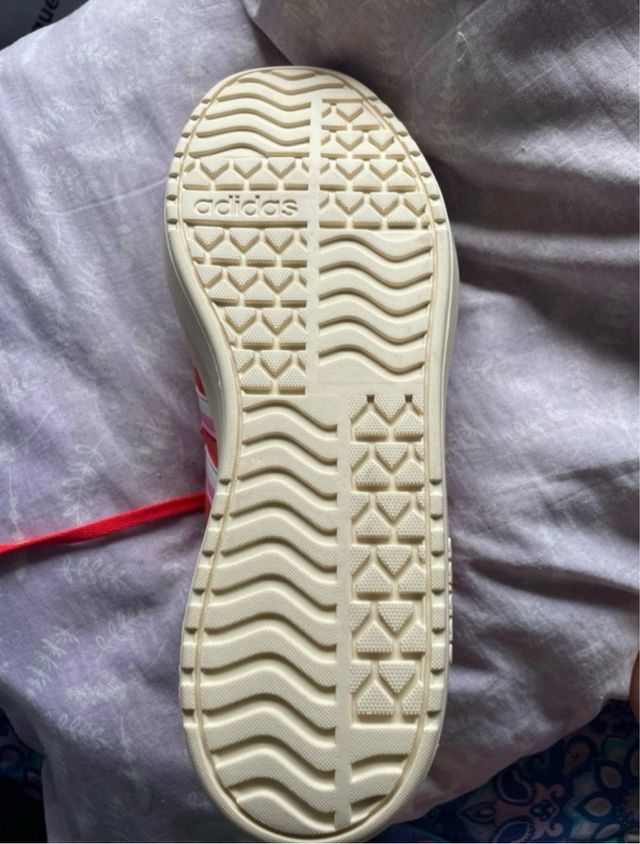 Adidas VL Court Bold Rojas Talla 41 1/3 Nuevas