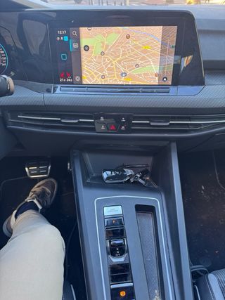 VW Golf R-Line 1.5eTSi 150cv techo&Harman