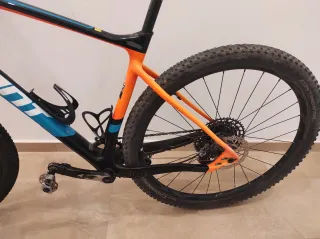 Bicicleta Giant XTC Advanced 2 Carbono