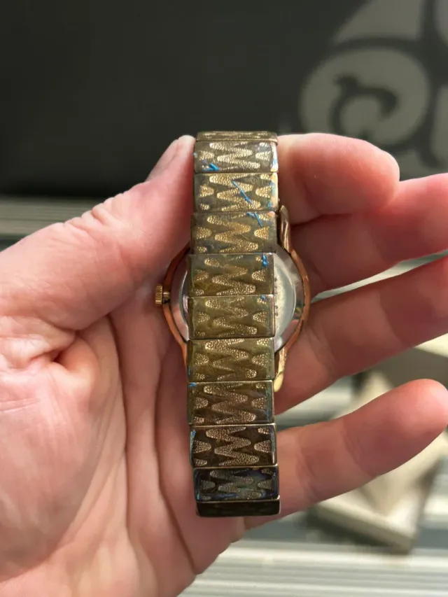 Reloj suizo vintage Cauny Prima bañado de oro