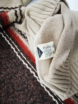 Jersey Privata Talla S Beige y Marrón