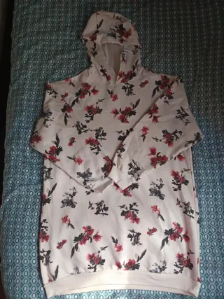 Sudadera con estampado floral