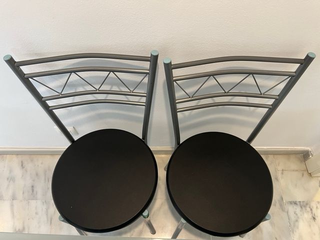 Mesa de cocina cristal y metal