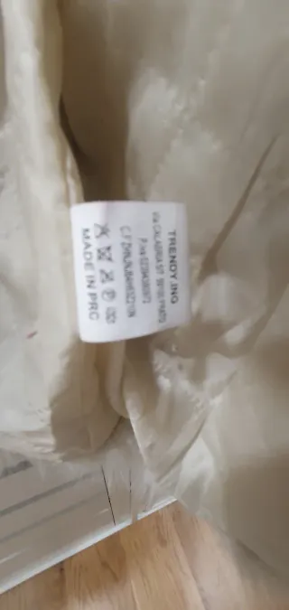 Chaquetón pelo sintético beige talla única