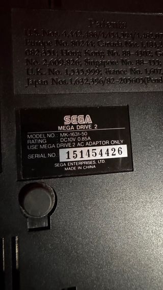 Consola Sega Mega Drive II Nera + Gioco