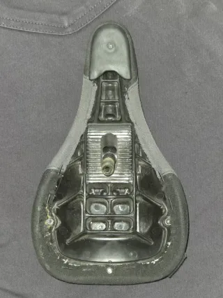 Sillín BMX BSD ALVX pivotal