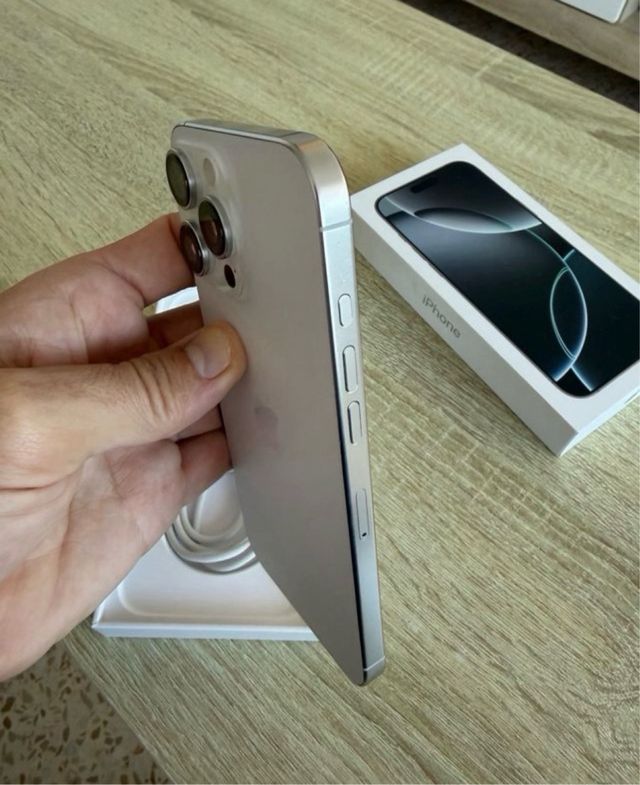 iPhone 16 Pro Max 256GB Nuevo | Factura y Garantía