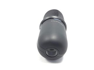 microfono hyperx solocast