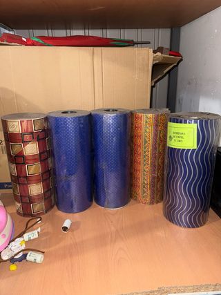 Rollos de papel de regalo varios diseños