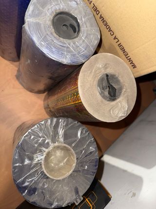 Rollos de papel de regalo varios diseños