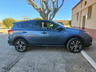 Toyota RAV4 2014