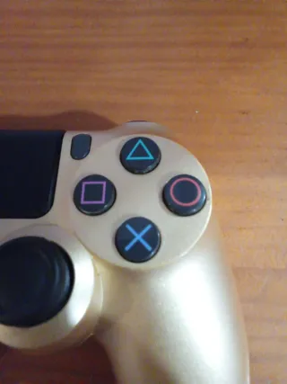 Mando PS4 Original Dorado