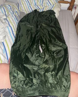 Chubasquero entero verde nuevo