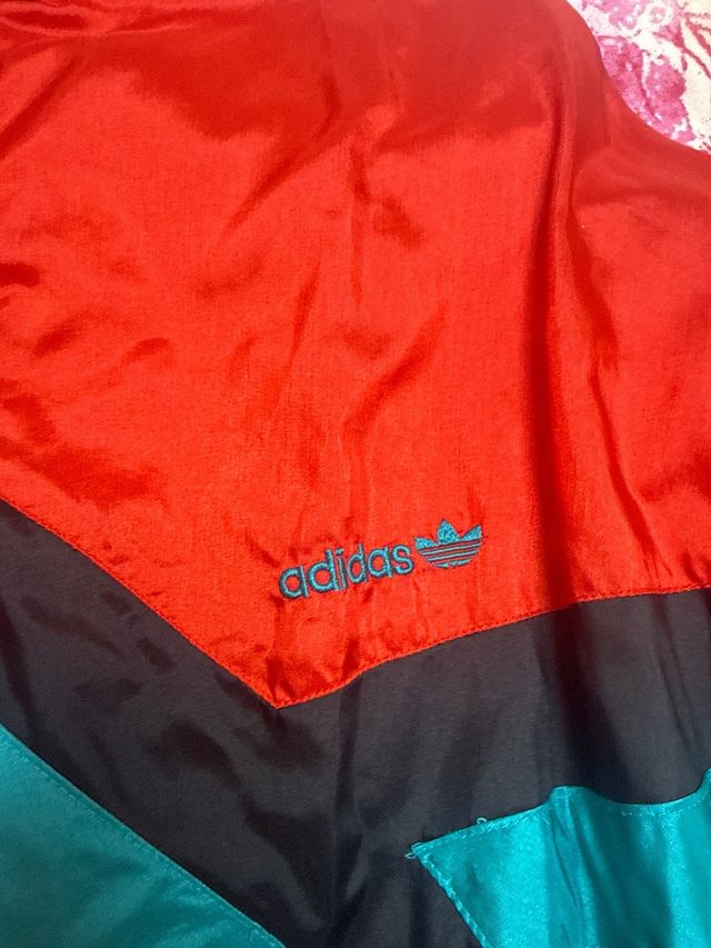 Chaqueta Adidas Retro Roja y Turquesa