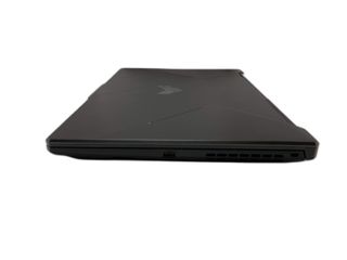 pc portatil asus a17