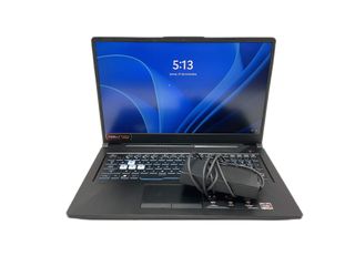 pc portatil asus a17