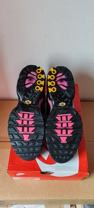 Nike Air Max Plus 42.5 Nuove