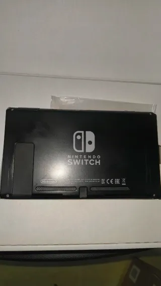 Nintendo Switch + Juegos y Accesorios