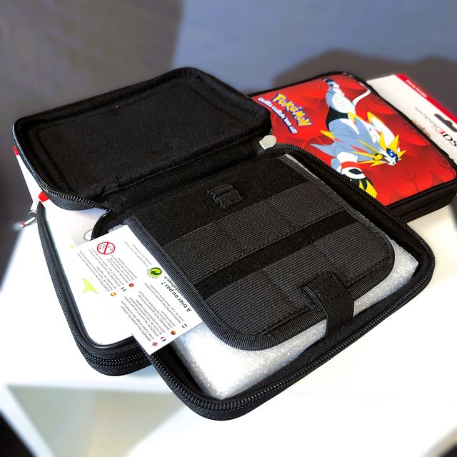Custodia Nintendo 3DS Pokémon Solgaleo