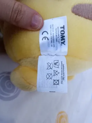 Pokemon peluche grande do Pikachu da tomy