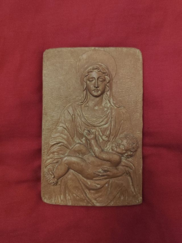 Tablilla terracota Virgen con Niño