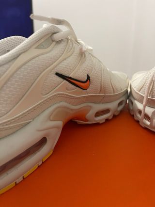 Nike Air Max Plus Naranja Blanco
