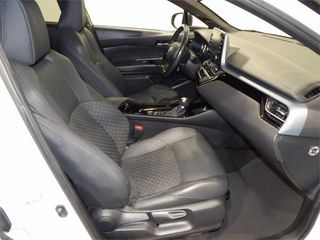 TOYOTA C-HR 2.0 180H Advance LUXURY