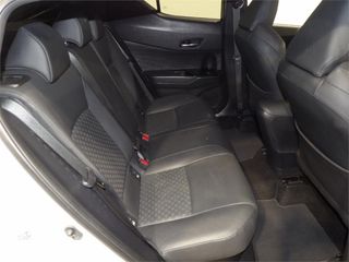 TOYOTA C-HR 2.0 180H Advance LUXURY