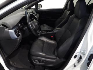 TOYOTA C-HR 2.0 180H Advance LUXURY