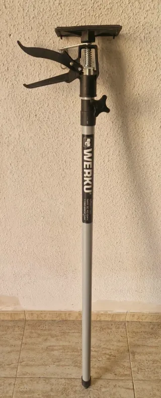 SOPORTE EXTENSIBLE WERKU PARA PLACAS DE YESO 30KG